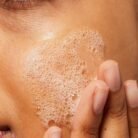 Huile_Lavante_Application_Visage_700x785